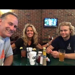 Meet your Posher, Debbie